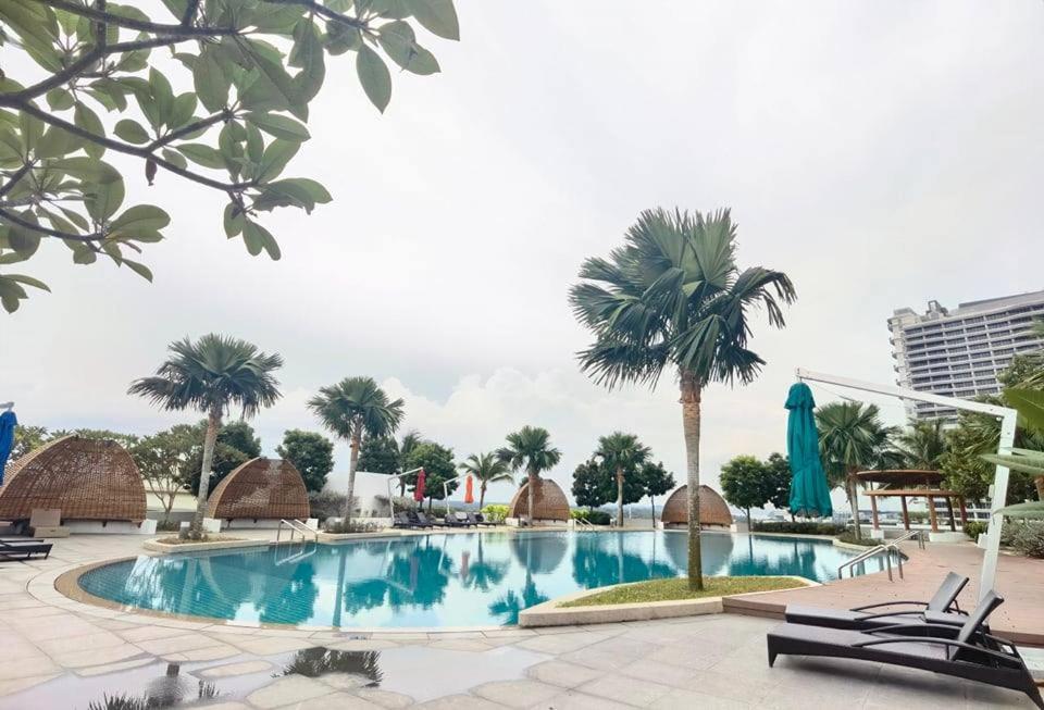 1519 Almas Suites Seaview Sunrise Netflix By Stay Nusajaya  Exterior foto