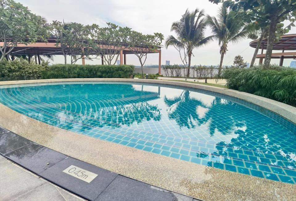 1519 Almas Suites Seaview Sunrise Netflix By Stay Nusajaya  Exterior foto